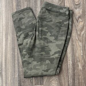 Camouflage Green Pants
